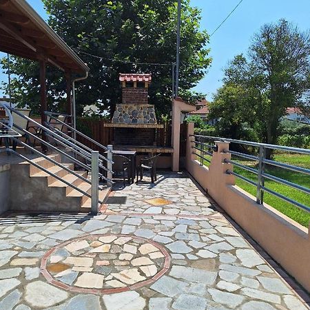 Xristos Villa Vrasna Luaran gambar