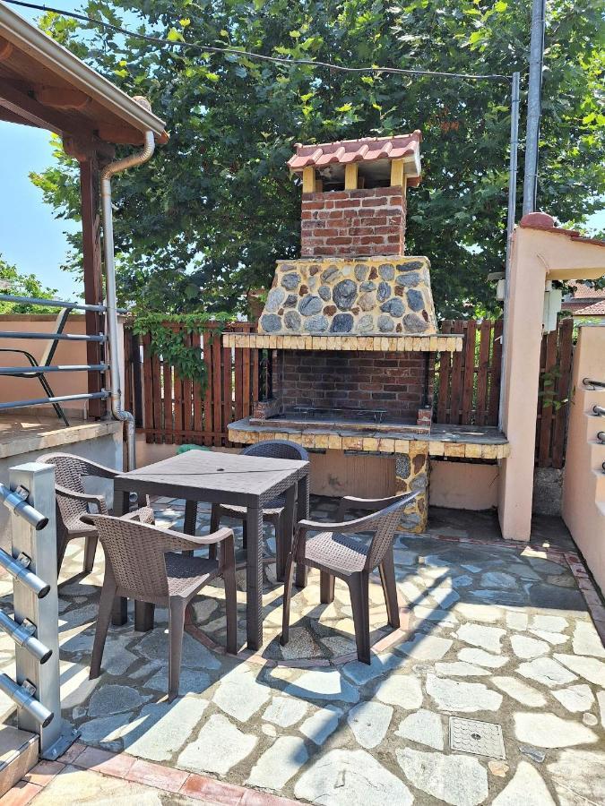 Xristos Villa Vrasna Luaran gambar